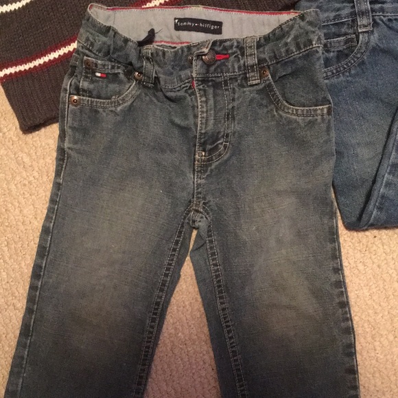 2 sweaters and 2 pairs of boys jeans size 3T - Picture 6 of 8